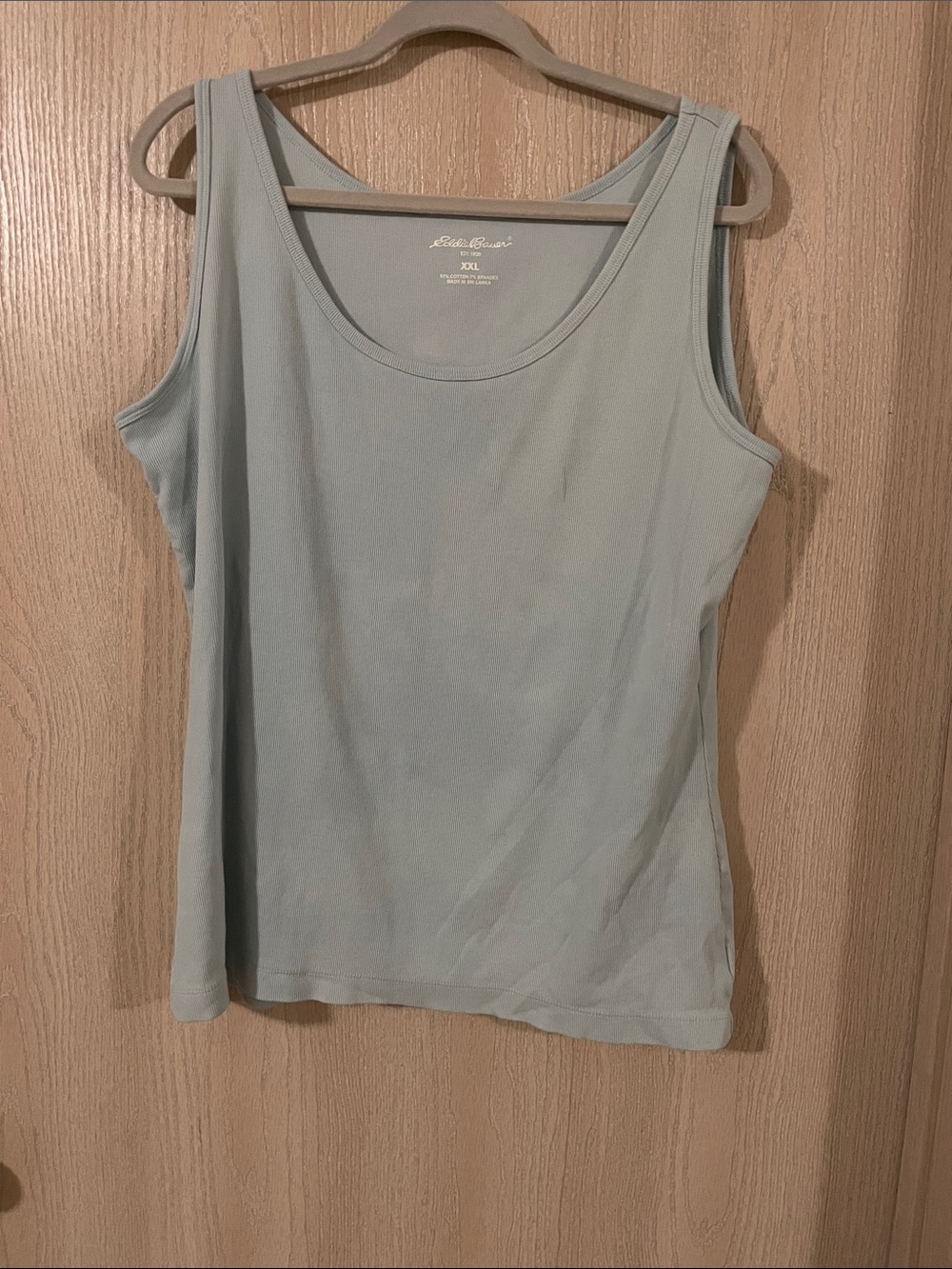 Eddie Bauer Women's Light Sage Scoop Neck Tank Top